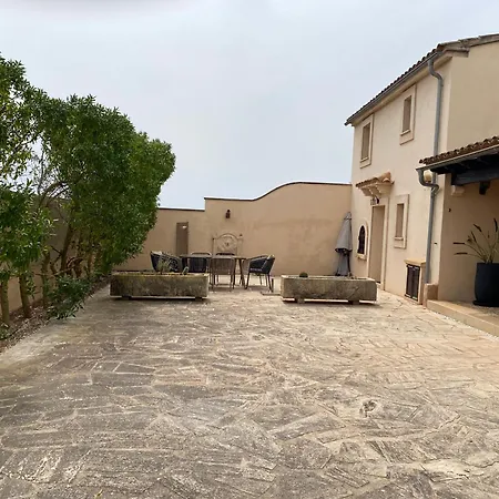Mallorca 19 Km Montuiri Gallo Negro Santanyi Gesamte Social Media Villa Campos (Mallorca)